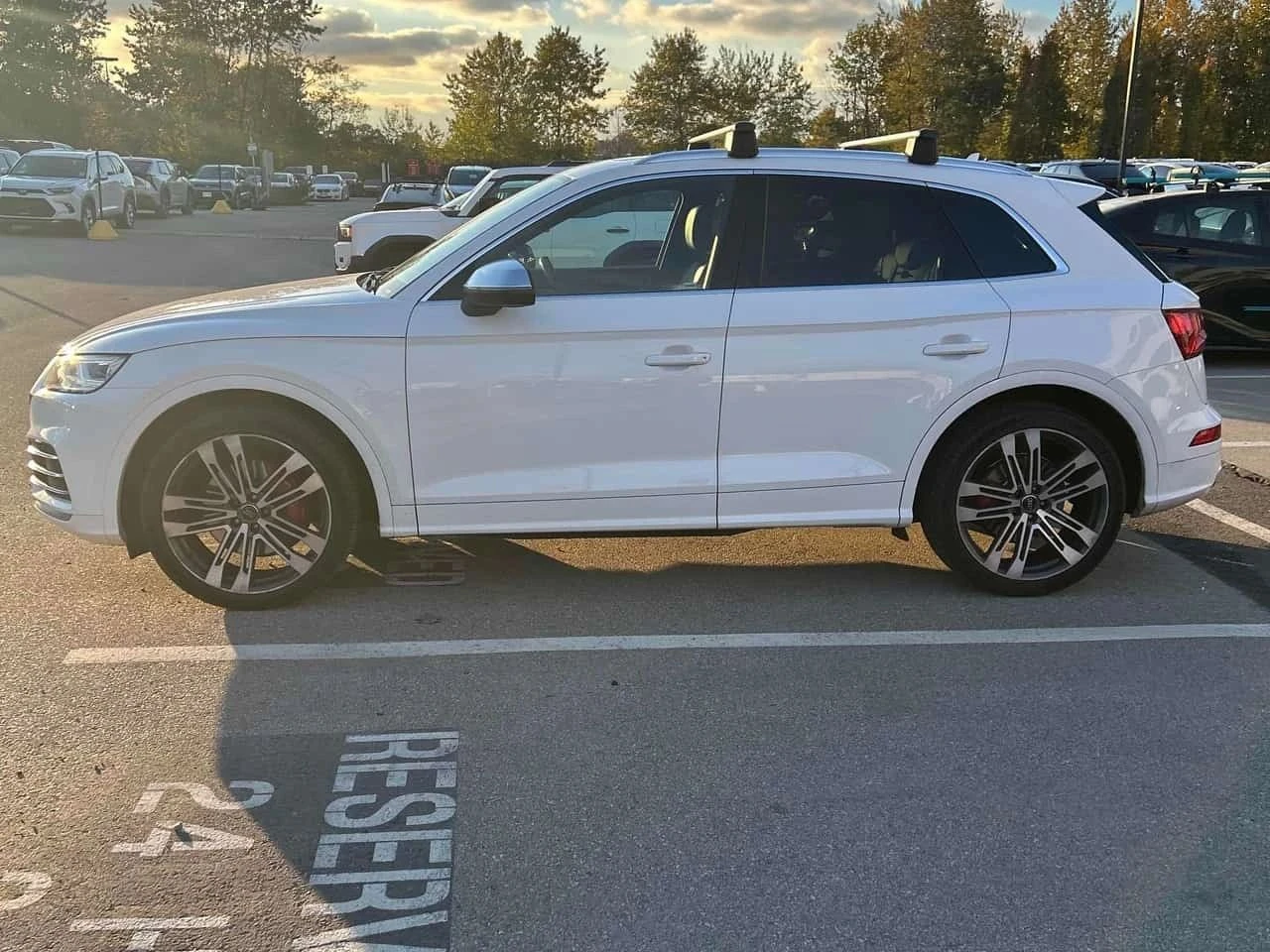 Audi SQ5, снимка 2 - Автомобили и джипове - 56689273