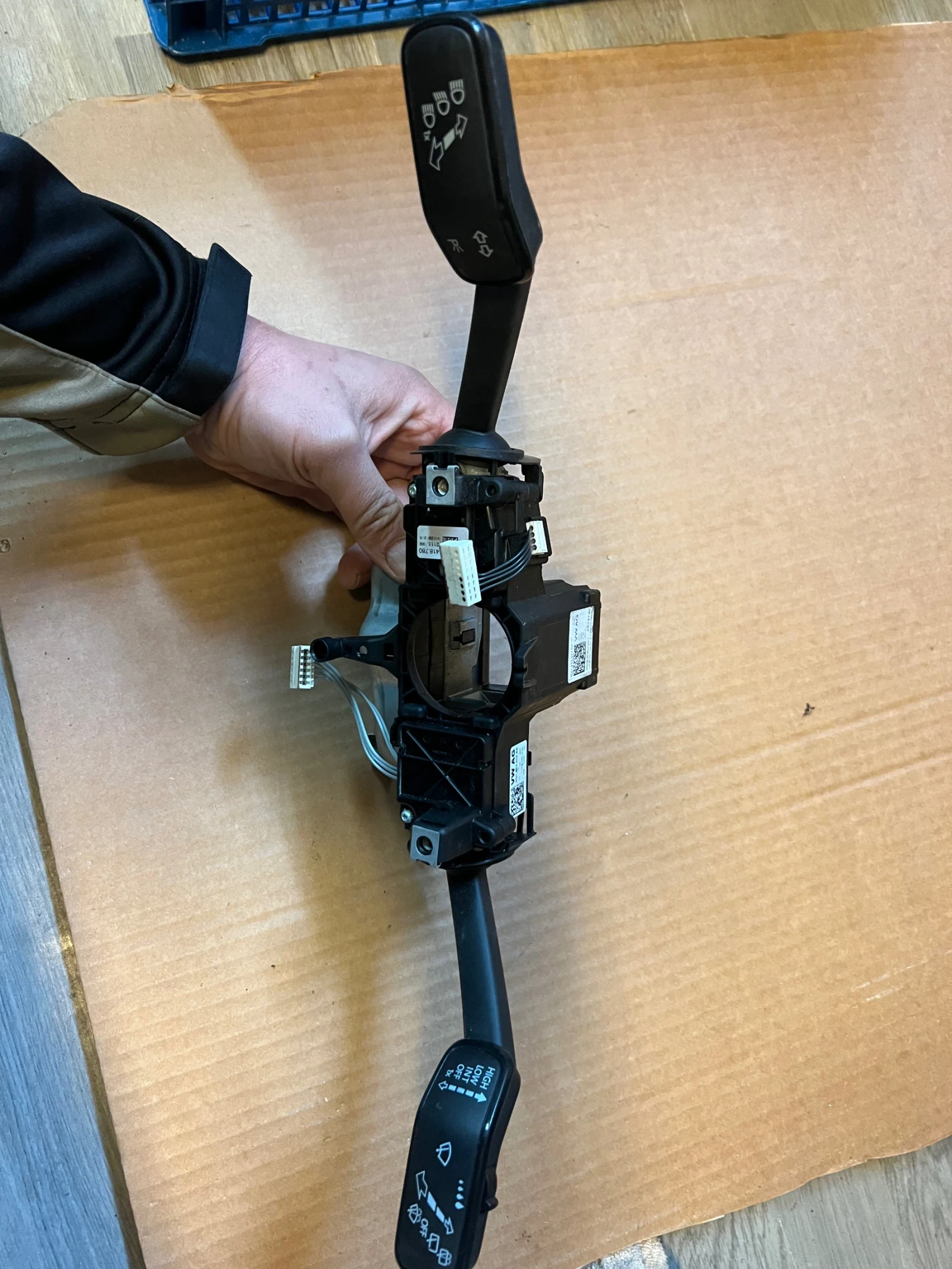 5Q1953521KF     VW T-ROC 5Q1953502AA 5Q1.953.521.KF  5Q1.953.502.AA | Mobile.bg   2