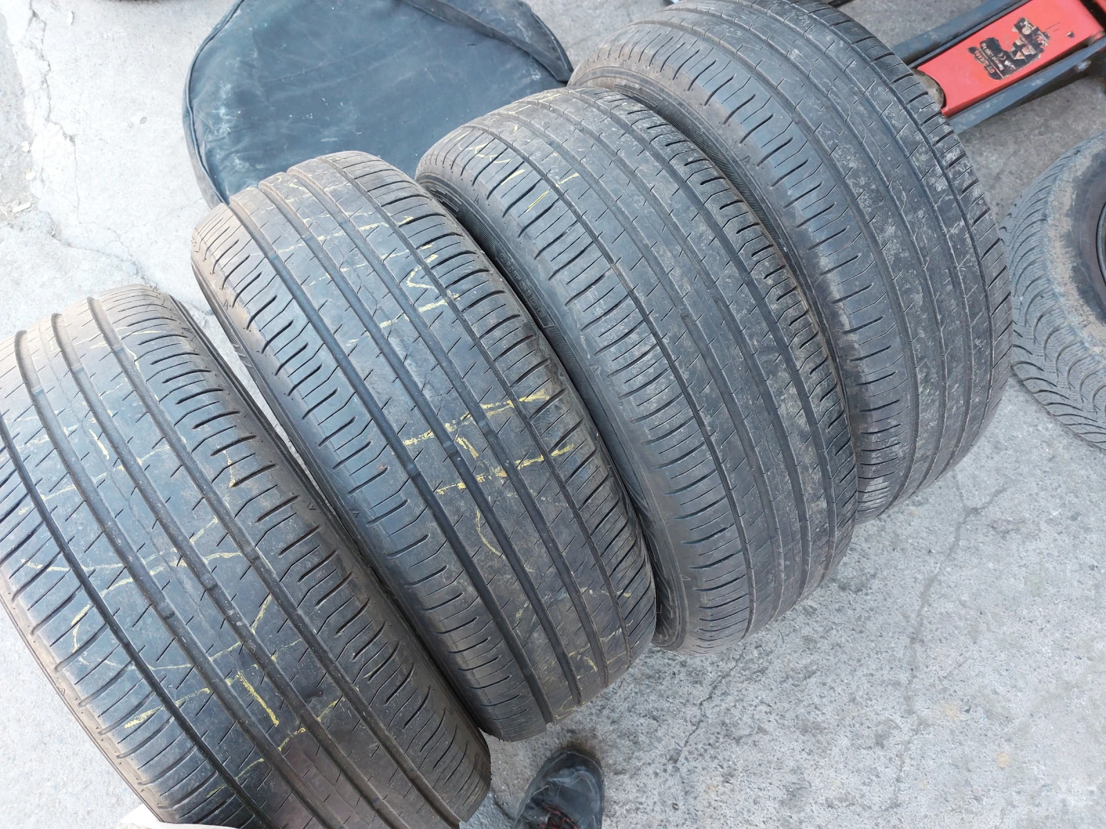 ���� 225/60R17 | Mobile.bg � ����������� 2