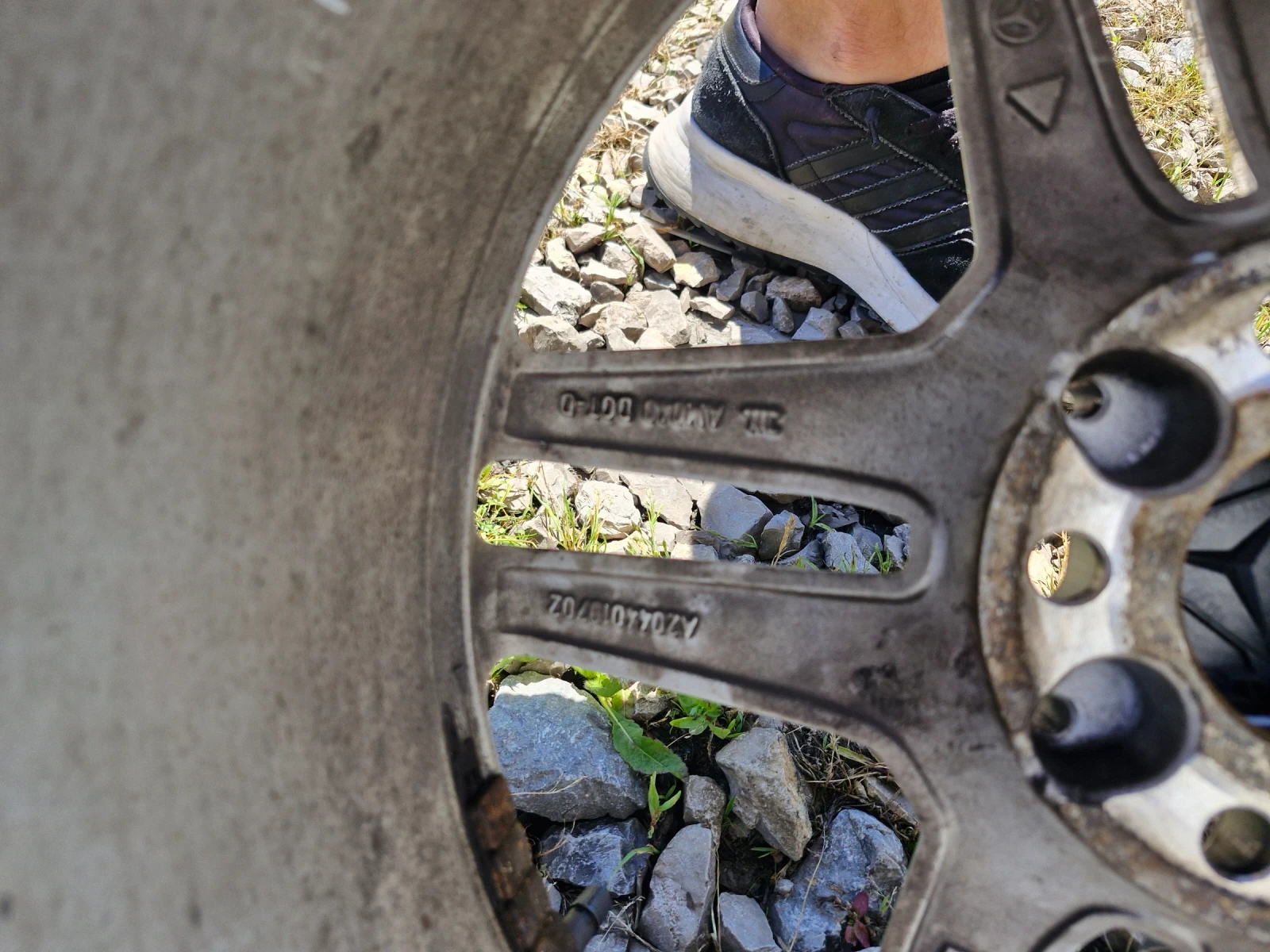    245/40R17 | Mobile.bg   7