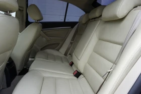 Skoda Octavia 2.0 TDI/Навигация/Кожа, снимка 9