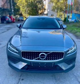 Volvo V60 Cross Country D4 AWD , снимка 8