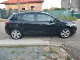 Opel Astra 1.4 / Фабрична газ / 140кс., снимка 6