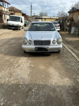 Mercedes-Benz 220 | Mobile.bg    7