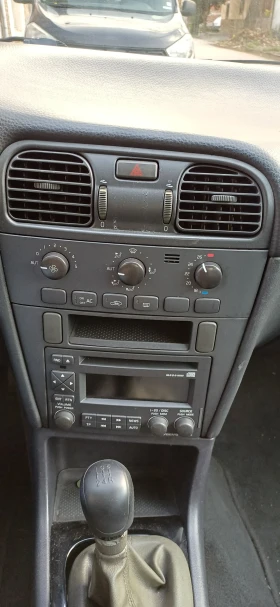 Volvo V40, снимка 10