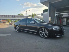 Audi S8 4.0