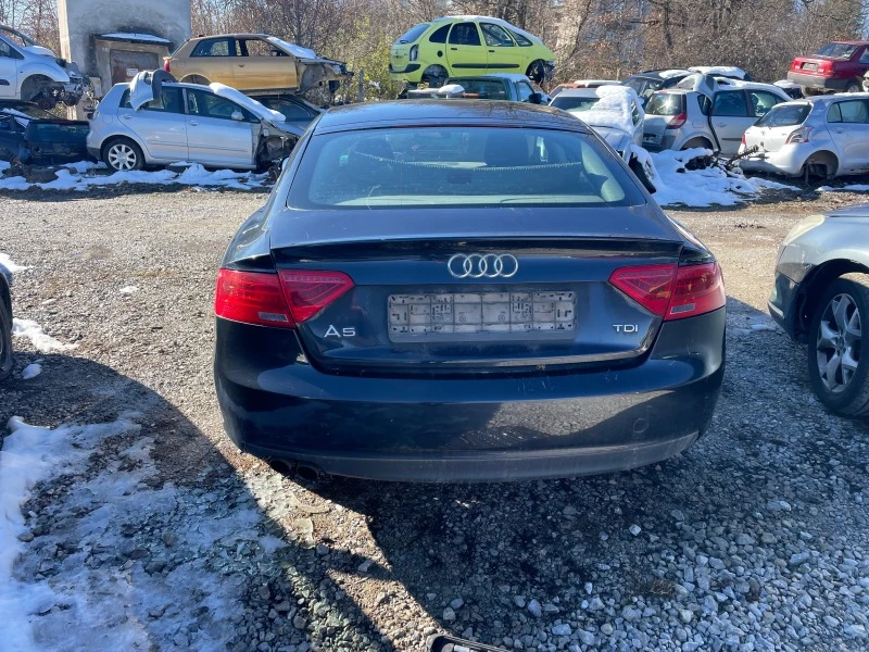 Audi A5 2.0TDI, снимка 2 - Автомобили и джипове - 43533472