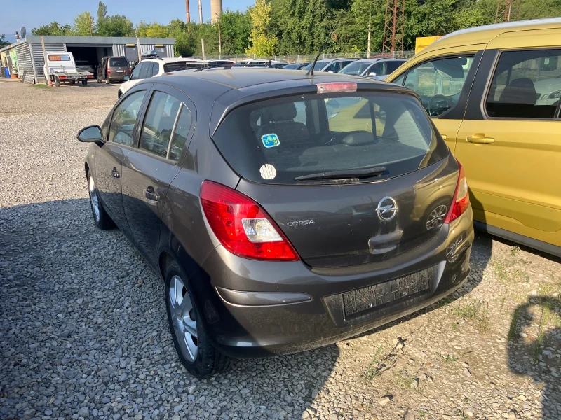 Opel Corsa 1.2 KLIMA, снимка 3 - Автомобили и джипове - 48234752