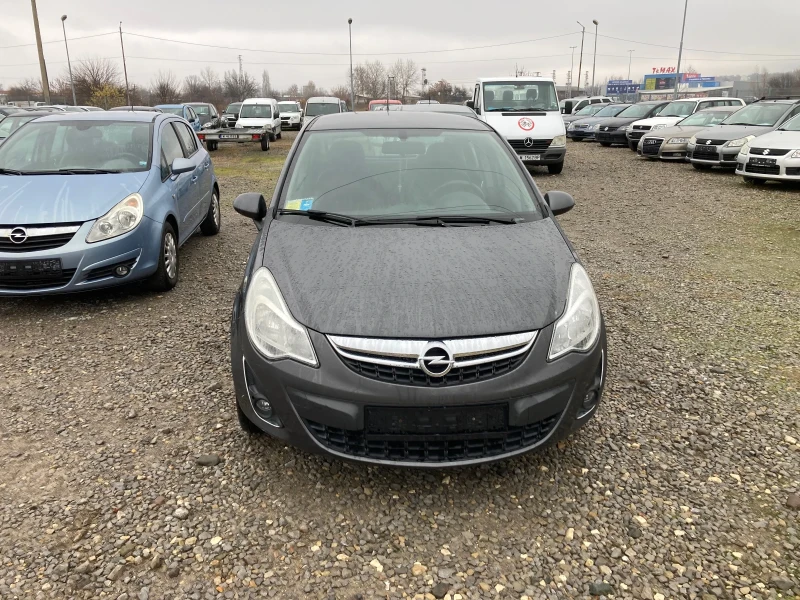 Opel Corsa 1.2 KLIMA, снимка 9 - Автомобили и джипове - 48234752