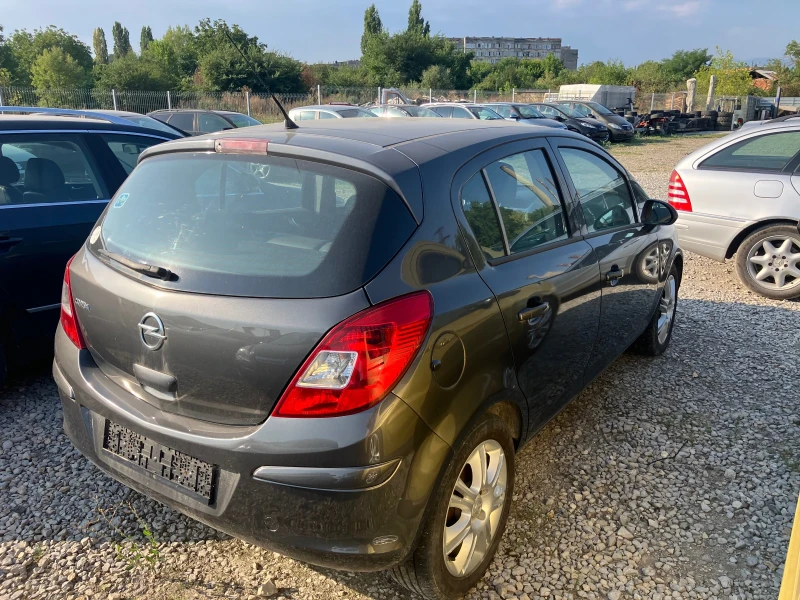 Opel Corsa 1.2 KLIMA, снимка 4 - Автомобили и джипове - 48234752