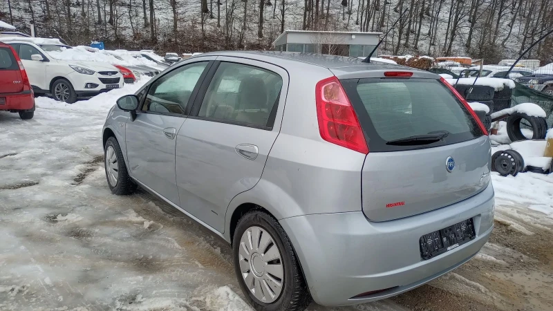 Fiat Punto 1.2i klimatik 2007г., снимка 5 - Автомобили и джипове - 48488760