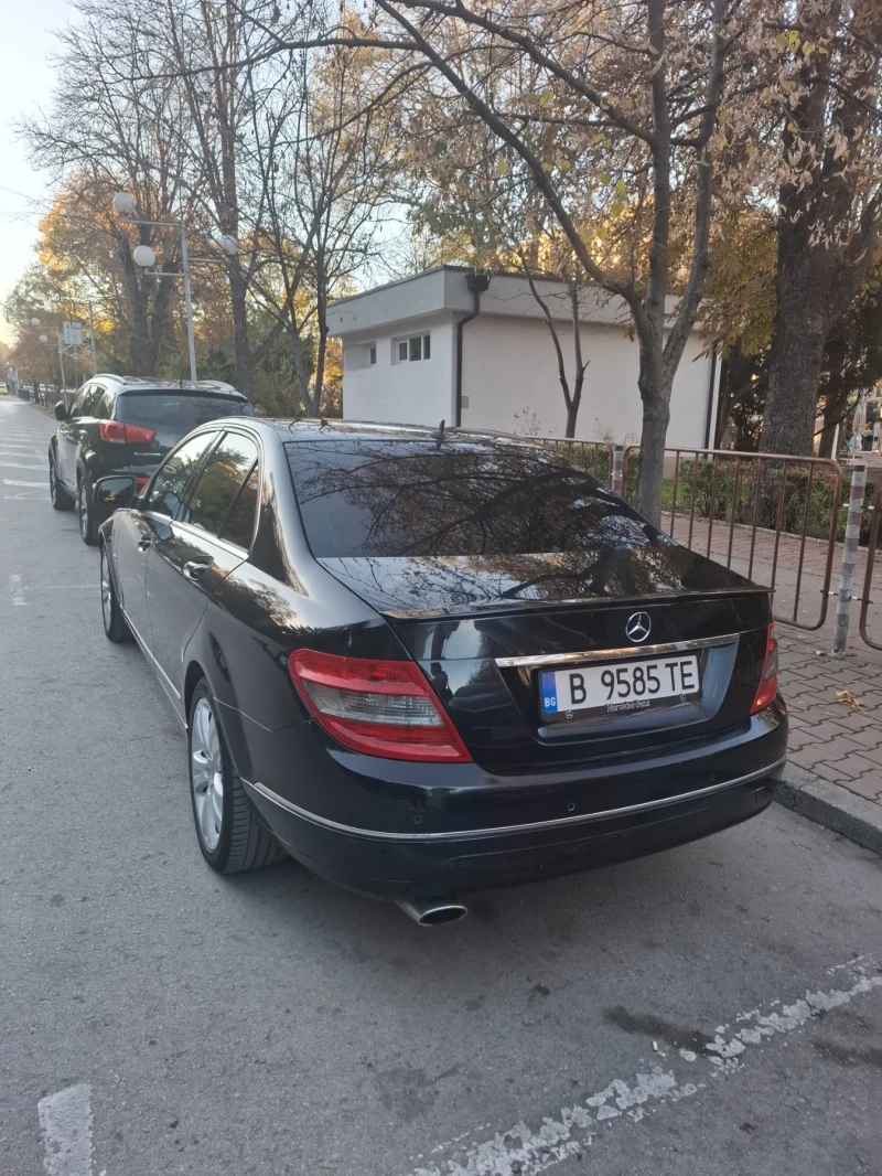 Mercedes-Benz C 220, снимка 5 - Автомобили и джипове - 48633682