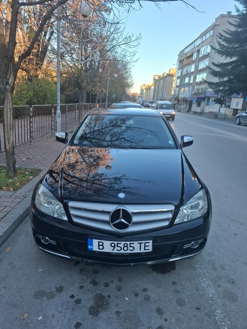 Mercedes-Benz C 220, снимка 3 - Автомобили и джипове - 48633682