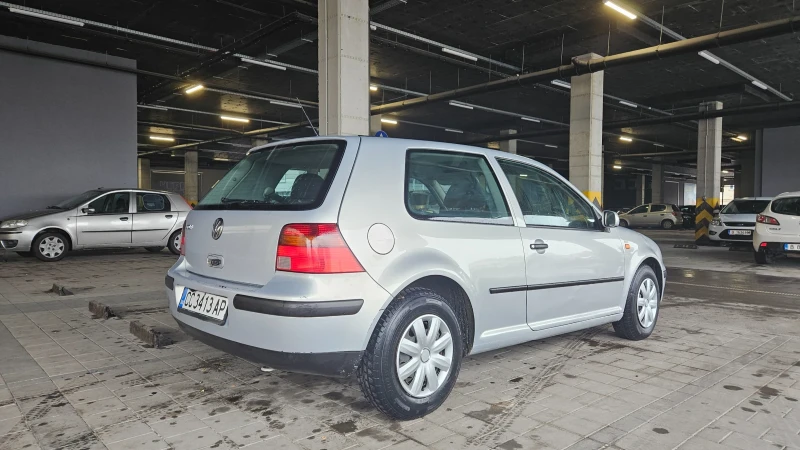 VW Golf Mk 4, снимка 8 - Автомобили и джипове - 48739503