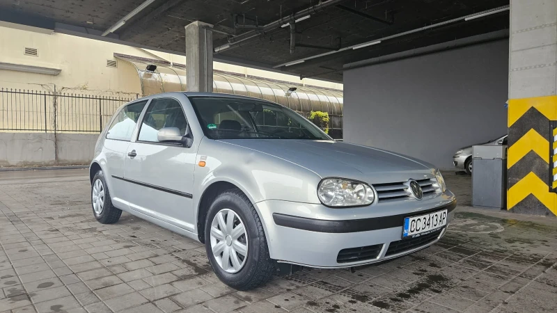 VW Golf Mk 4, снимка 2 - Автомобили и джипове - 48739503