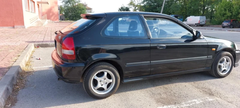 Honda Civic, снимка 2 - Автомобили и джипове - 48901661