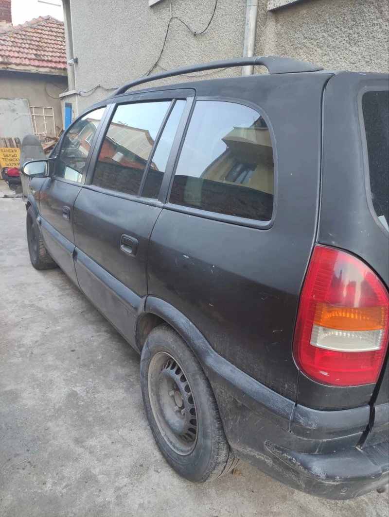 Opel Zafira, снимка 4 - Автомобили и джипове - 49317374