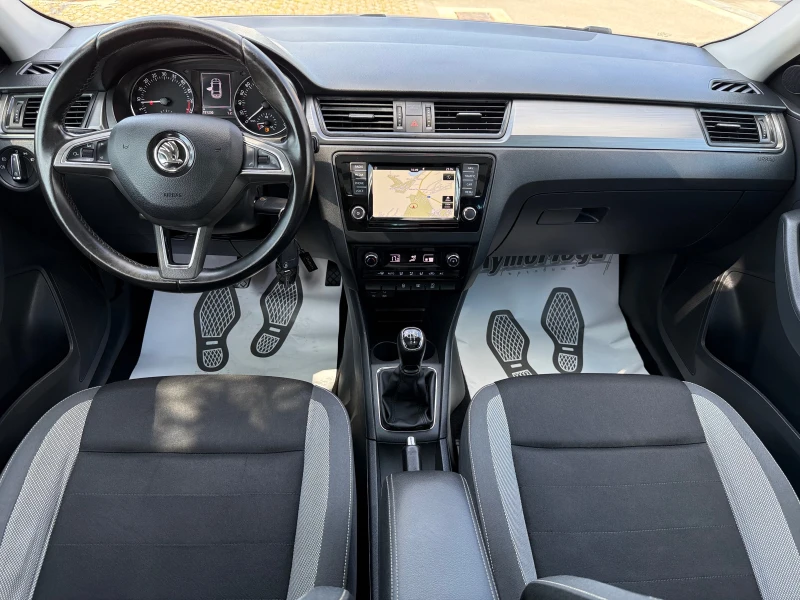 Skoda Rapid 1.6 NAVI LED, снимка 7 - Автомобили и джипове - 51071024