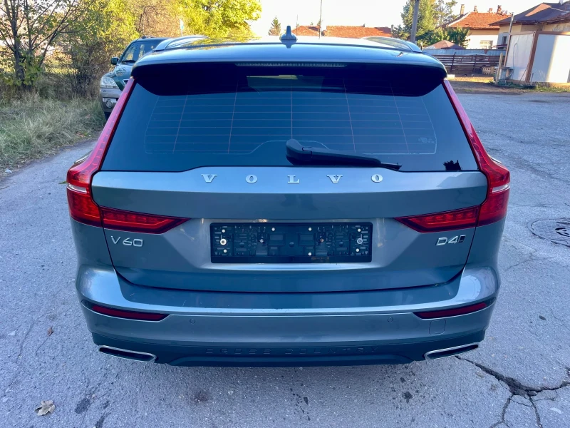 Volvo V60 Cross Country D4 AWD , снимка 5 - Автомобили и джипове - 52225519