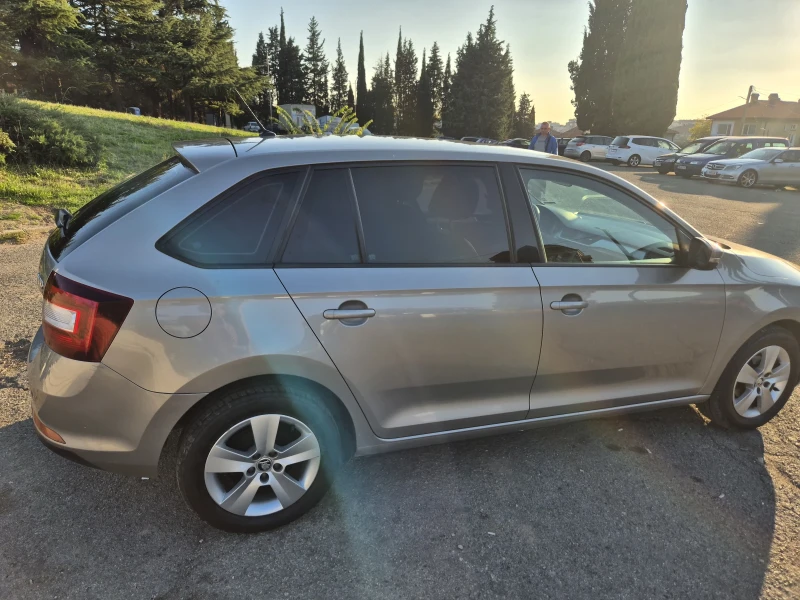 Skoda Rapid, снимка 6 - Автомобили и джипове - 52798313