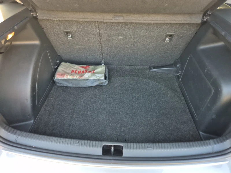 Skoda Rapid, снимка 10 - Автомобили и джипове - 52798313