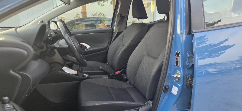 Toyota Yaris ГАРАНЦИЯ 06.2031г., снимка 9 - Автомобили и джипове - 52848987