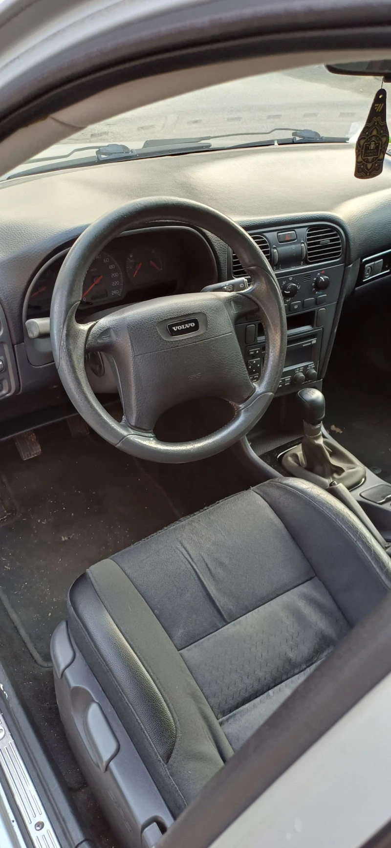 Volvo V40, снимка 9 - Автомобили и джипове - 53273450