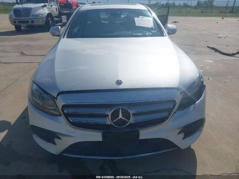 Mercedes-Benz E 450 4Matic, снимка 12 - Автомобили и джипове - 53414907