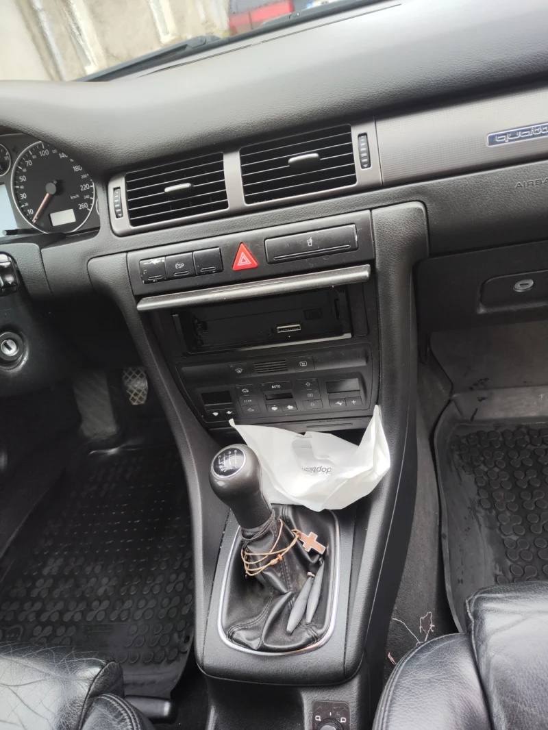 Audi A6, снимка 11 - Автомобили и джипове - 53569869