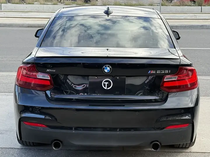 BMW 235 M235i/KAMEPA/LANE ASSIST/ШИБЕДАХ/КЕЙЛЕС - изображение 4