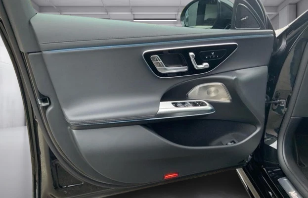 Mercedes-Benz E 220 d 4Matic = AMG Line = Advanced Plus Гаранция, снимка 5 - Автомобили и джипове - 52948935