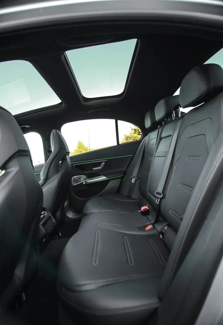 Mercedes-Benz E 53 AMG Hybrid Sedan, снимка 8 - Автомобили и джипове - 54829738