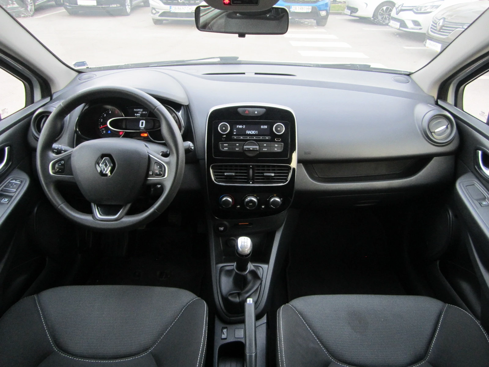 Renault Clio 1.5 dCi - изображение 8