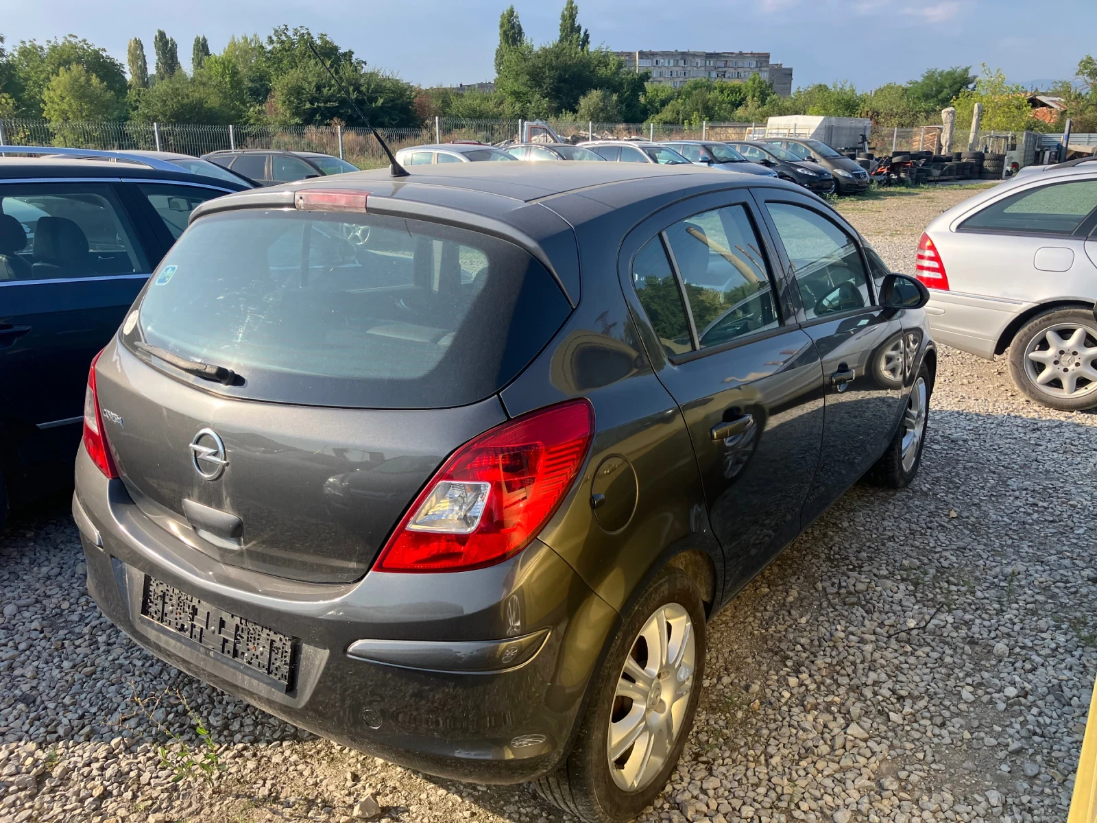 Opel Corsa 1.2 KLIMA - изображение 4