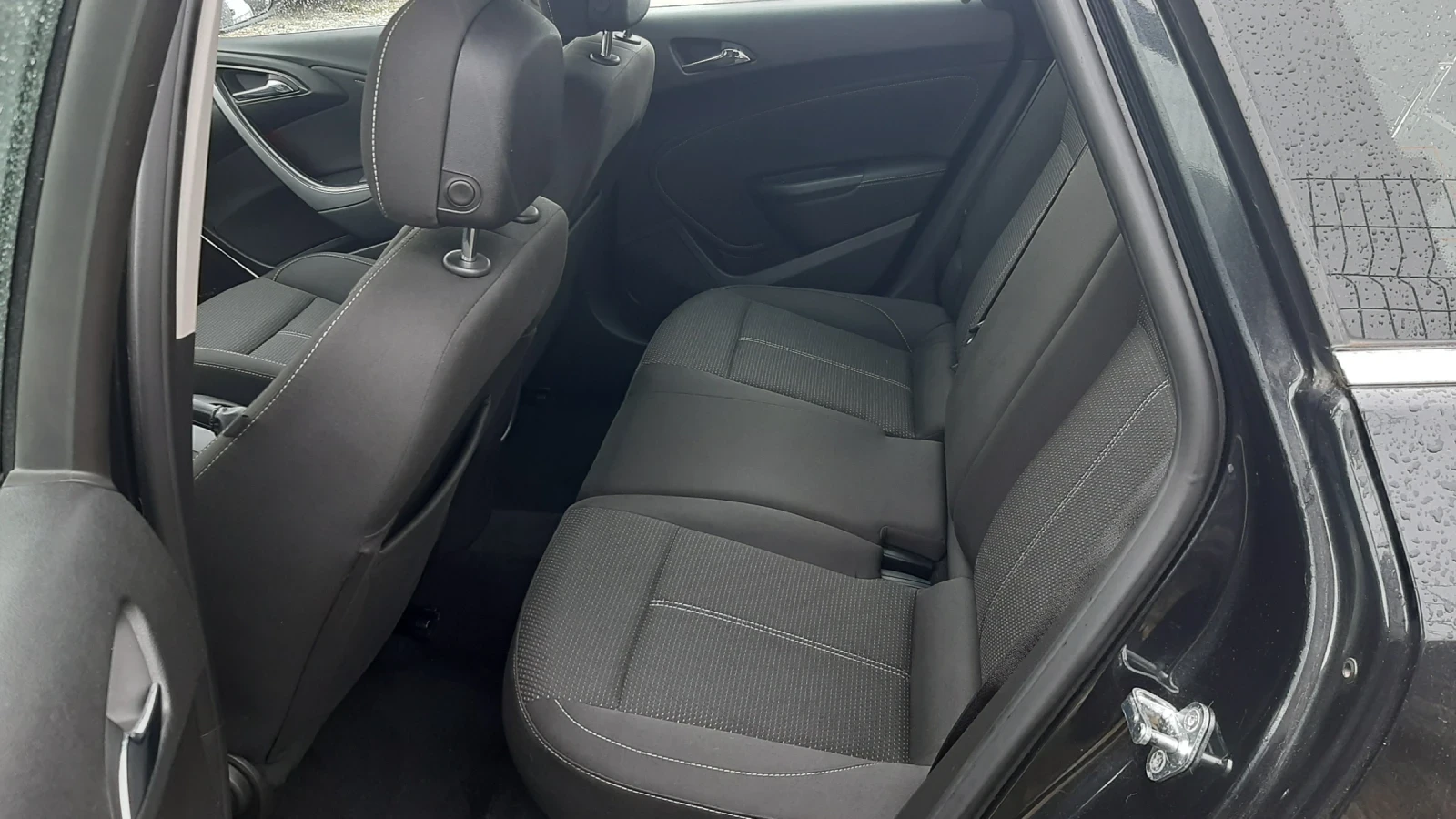 Opel Astra 2.0 КАТО НОВА УНИКАЛНА  - изображение 10