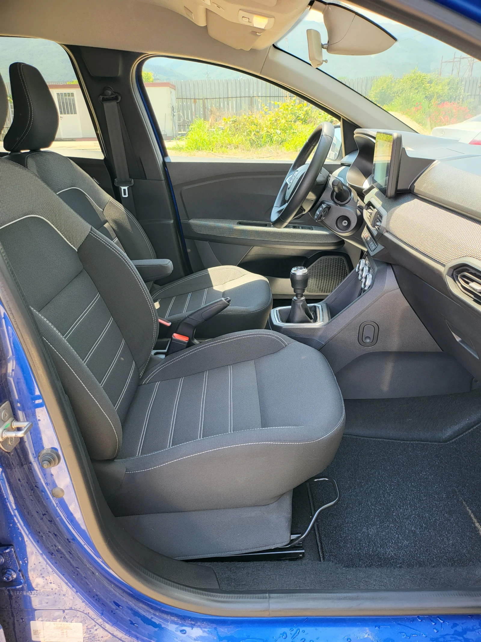Dacia Jogger 1.0 Еco-G LPG/13000км. - изображение 10