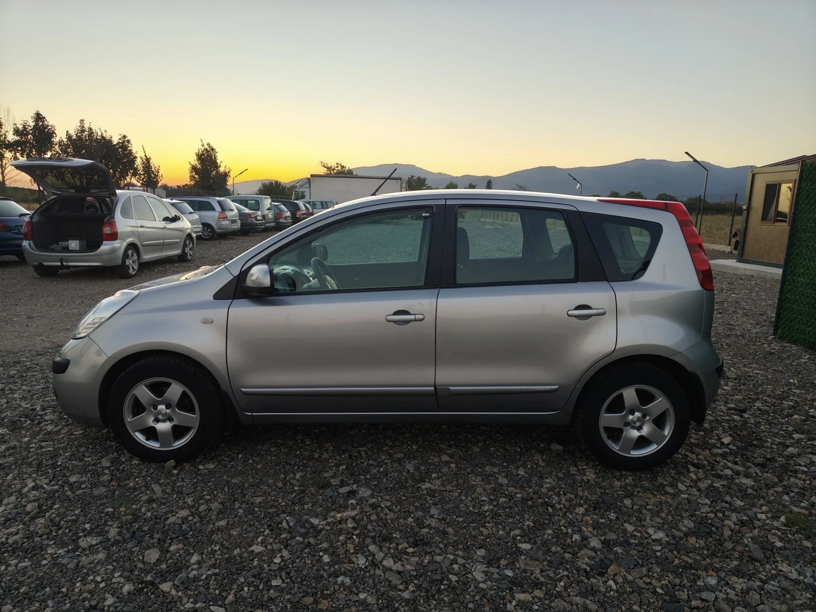 Nissan Note 1.6i NAVIGATION 144хил.км. - изображение 3