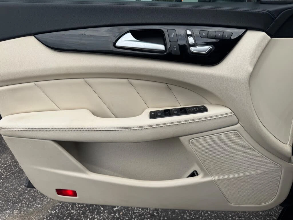 Mercedes-Benz CLS 550 4MATIC * harman/kardon * подгрев * обдухване * 360 - изображение 7