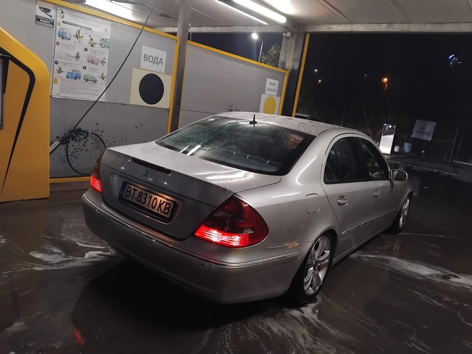 Mercedes-Benz E 400  - изображение 2