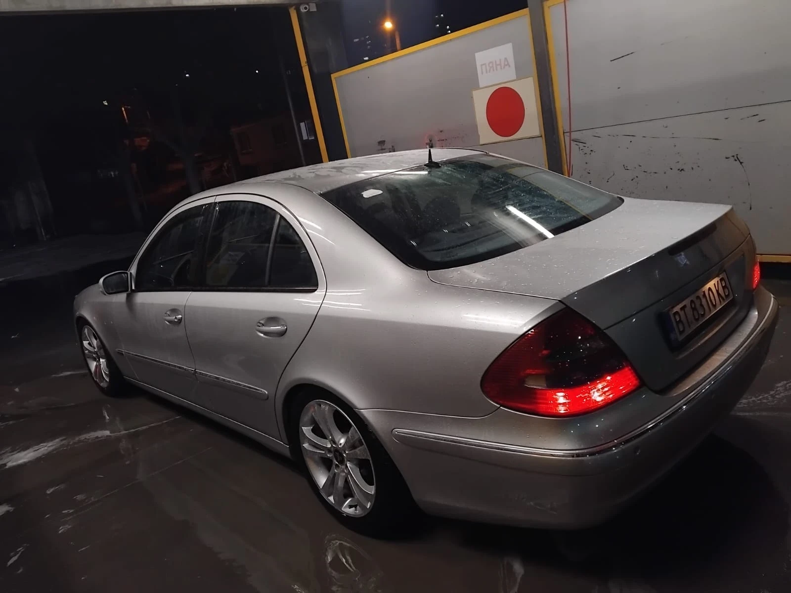 Mercedes-Benz E 400  - изображение 5