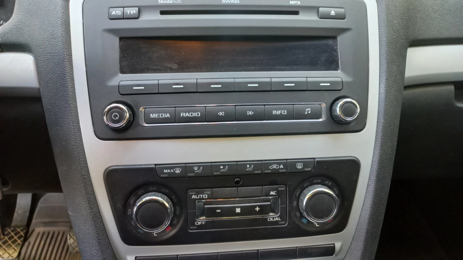 Skoda Octavia 1.6tdi - изображение 6