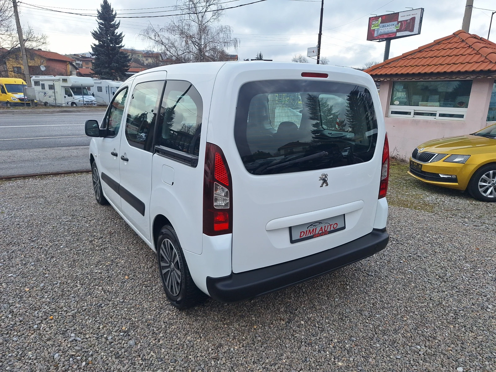 Peugeot Partner 1.6 HDI 92ks 5 Mesten! | Mobile.bg � ����������� 6