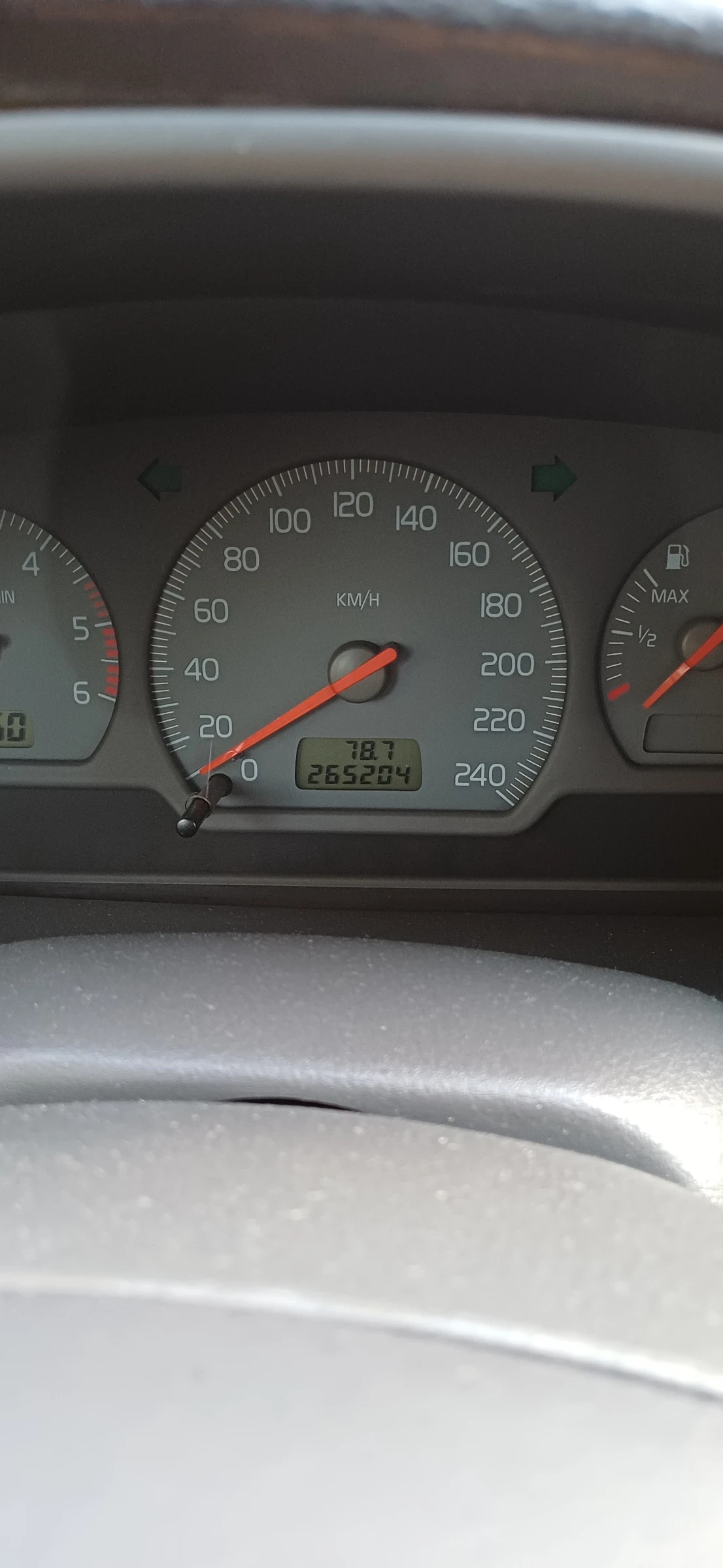 Volvo V40 | Mobile.bg � ����������� 11