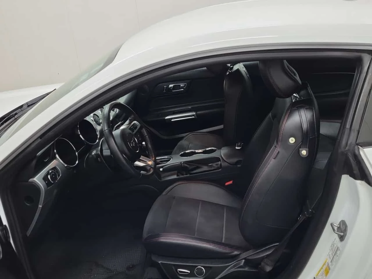 Ford Mustang  GT PREMIUM /CAMERA/ОБДУХВАНЕ , снимка 5 - Автомобили и джипове - 53868429