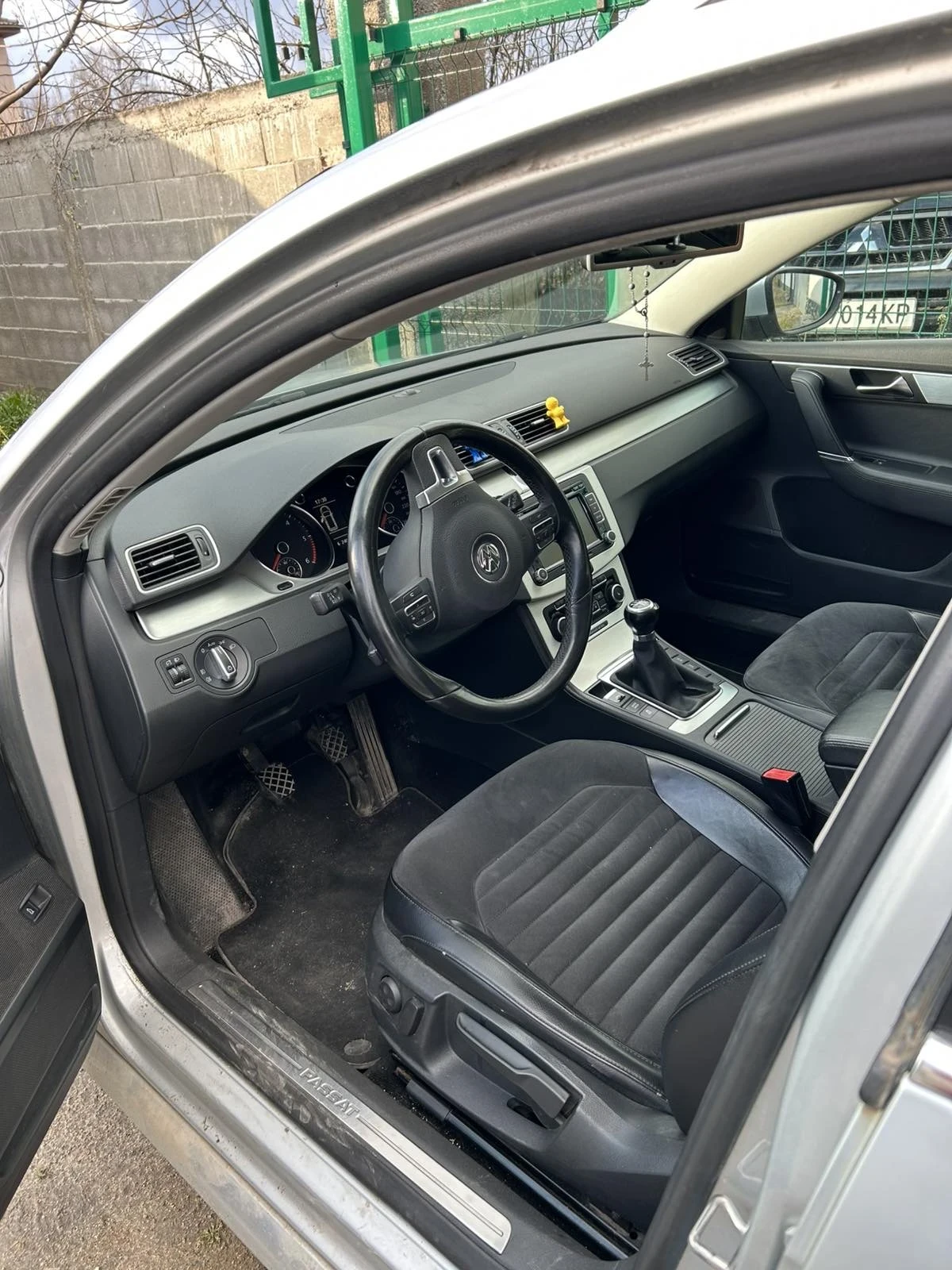 VW Passat, снимка 6 - Автомобили и джипове - 54020623