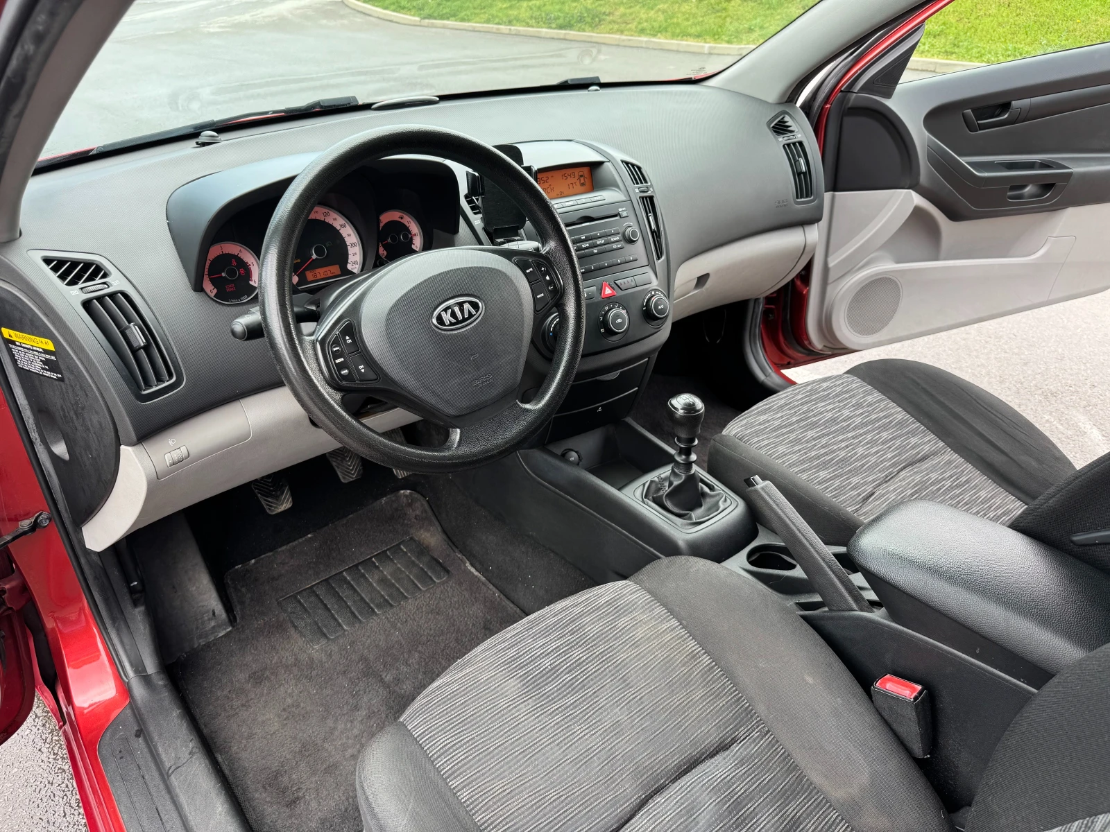 Kia Pro ceed, снимка 12 - Автомобили и джипове - 54662401