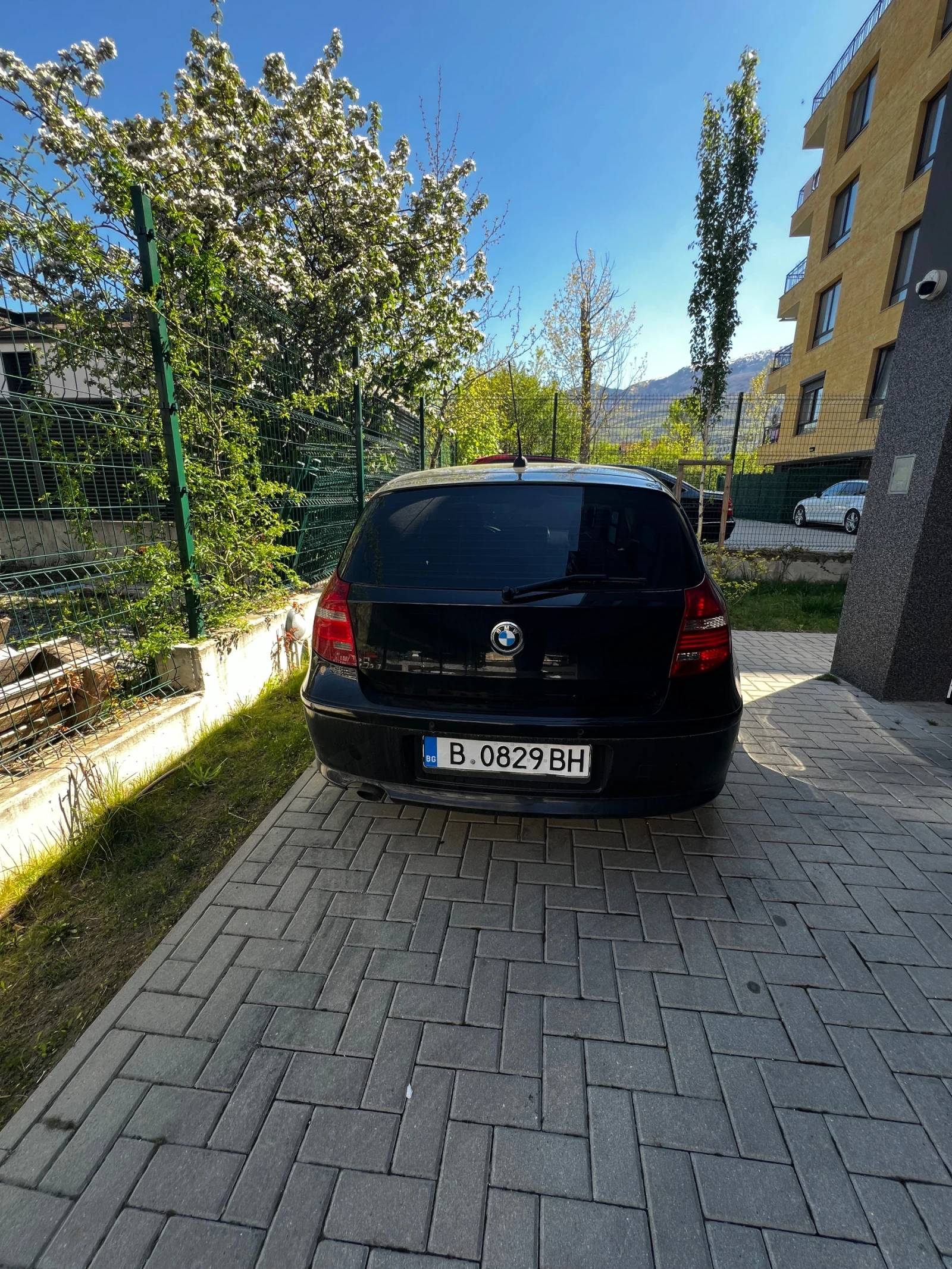 BMW 118 Е81 Facelift , снимка 5 - Автомобили и джипове - 54662215