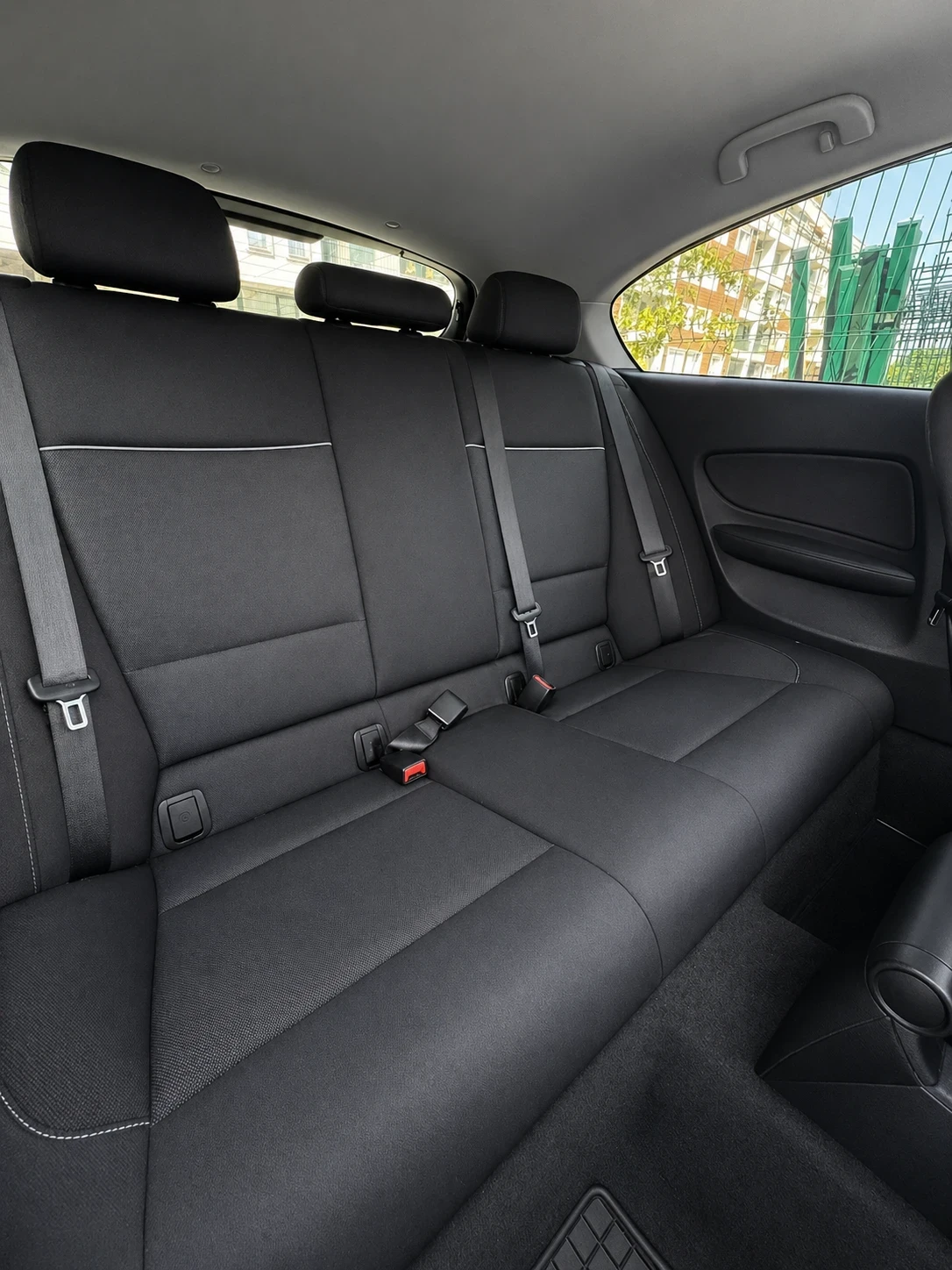 BMW 118 Е81 Facelift , снимка 7 - Автомобили и джипове - 54662215