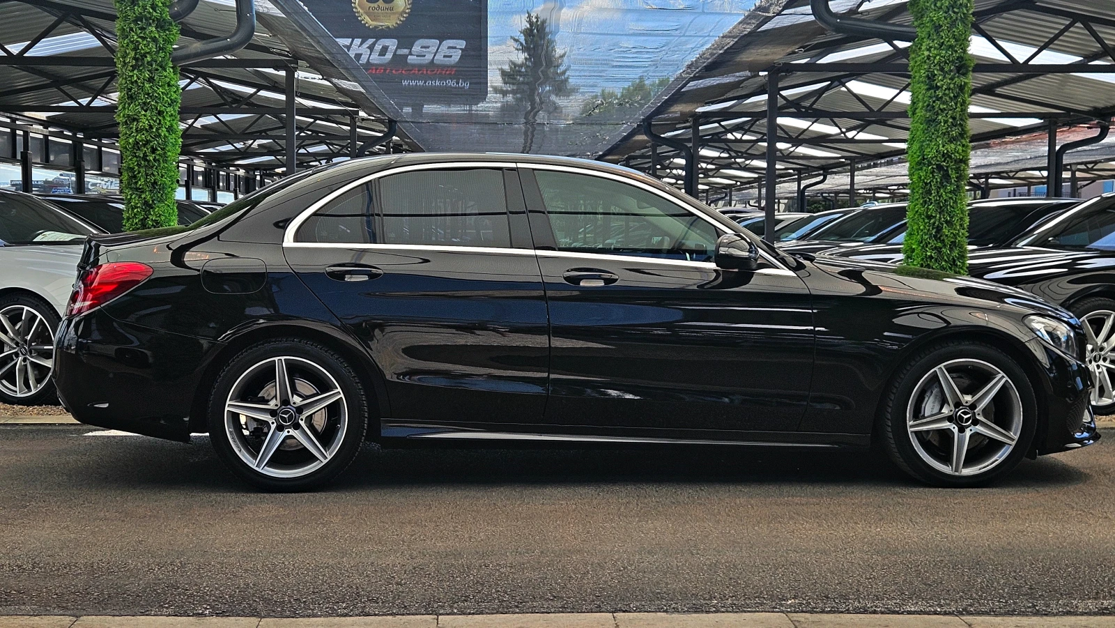 Mercedes-Benz C 220 AMG/4MATIC/9Gtronic/CAMERA/SIGN ASSYST/LIZING, снимка 4 - Автомобили и джипове - 54993687