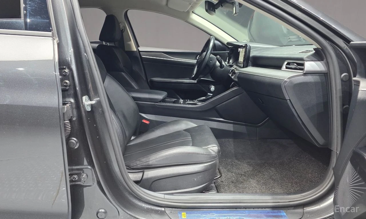 Kia K5 2.0* LPI* ПОДГРЕВ* ОБДУХВАНЕ* КАМЕРА* LANE* ASSIST, снимка 15 - Автомобили и джипове - 55248204